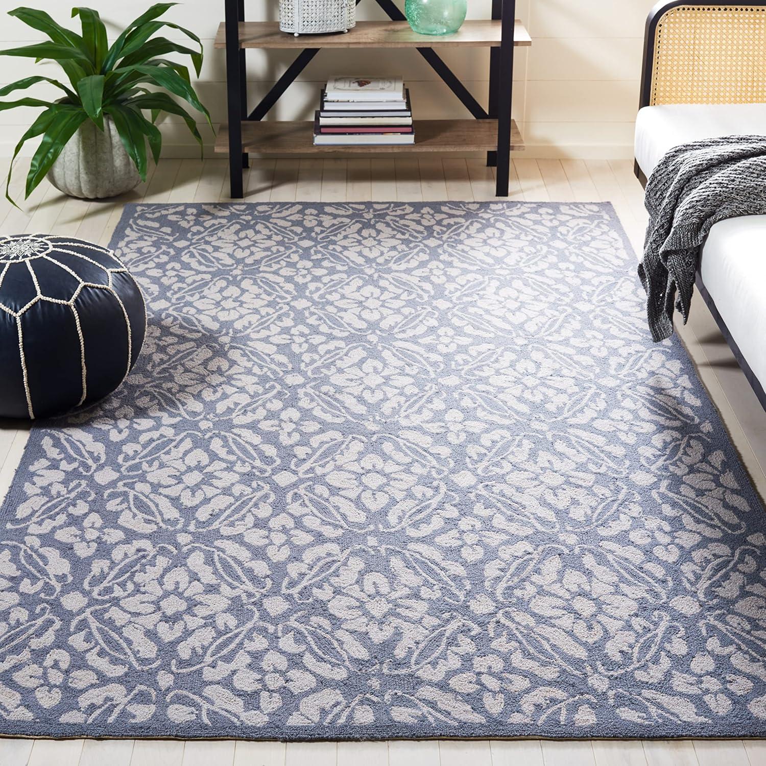 SAFAVIEH Chelsea Margery Geometric Wool Area Rug, Sage, 3'9" x 5'9"
