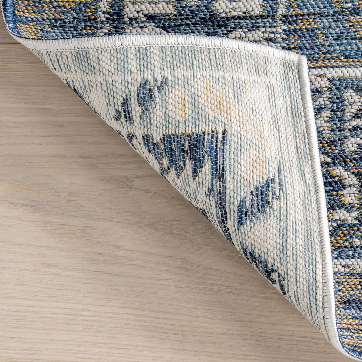 Nuloom Jamie Indoor/Outdoor Reversible Area Rug, 5' x 8', Cream & Blue