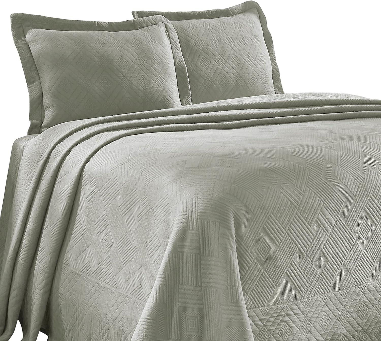 Ivory Cotton Queen Geometric Bedspread Set with Pillow Shams