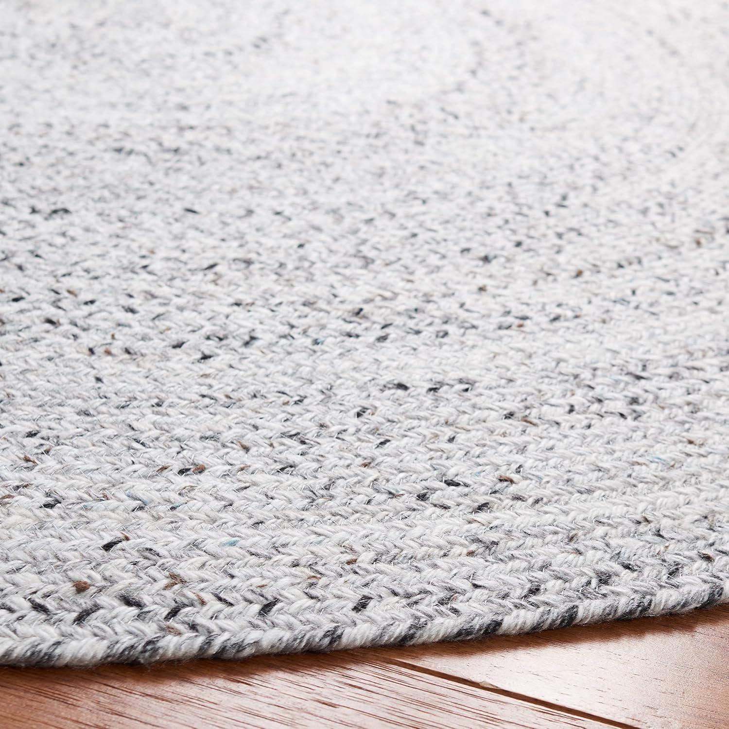 Handmade Reversible Round Gray Synthetic Braided Rug