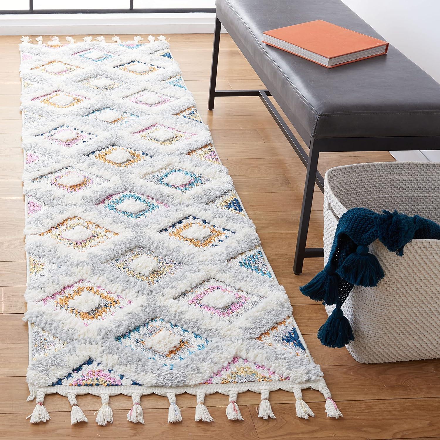 Moroccan Fringe Shag MFG106 Power Loomed Area Rug - Grey/Ivory - 5'3"x7'6" - Safavieh.