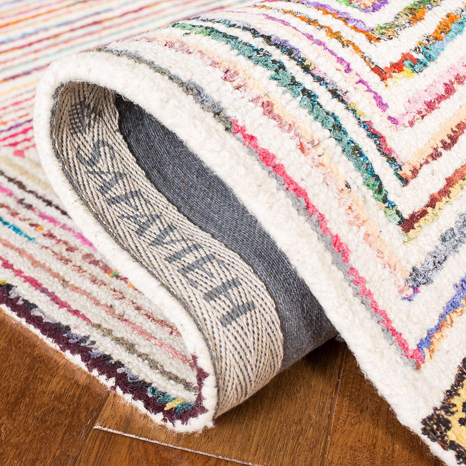 Nantucket NAN604 Hand Tufted Area Rug - Ivory - 5'x8' - Safavieh.