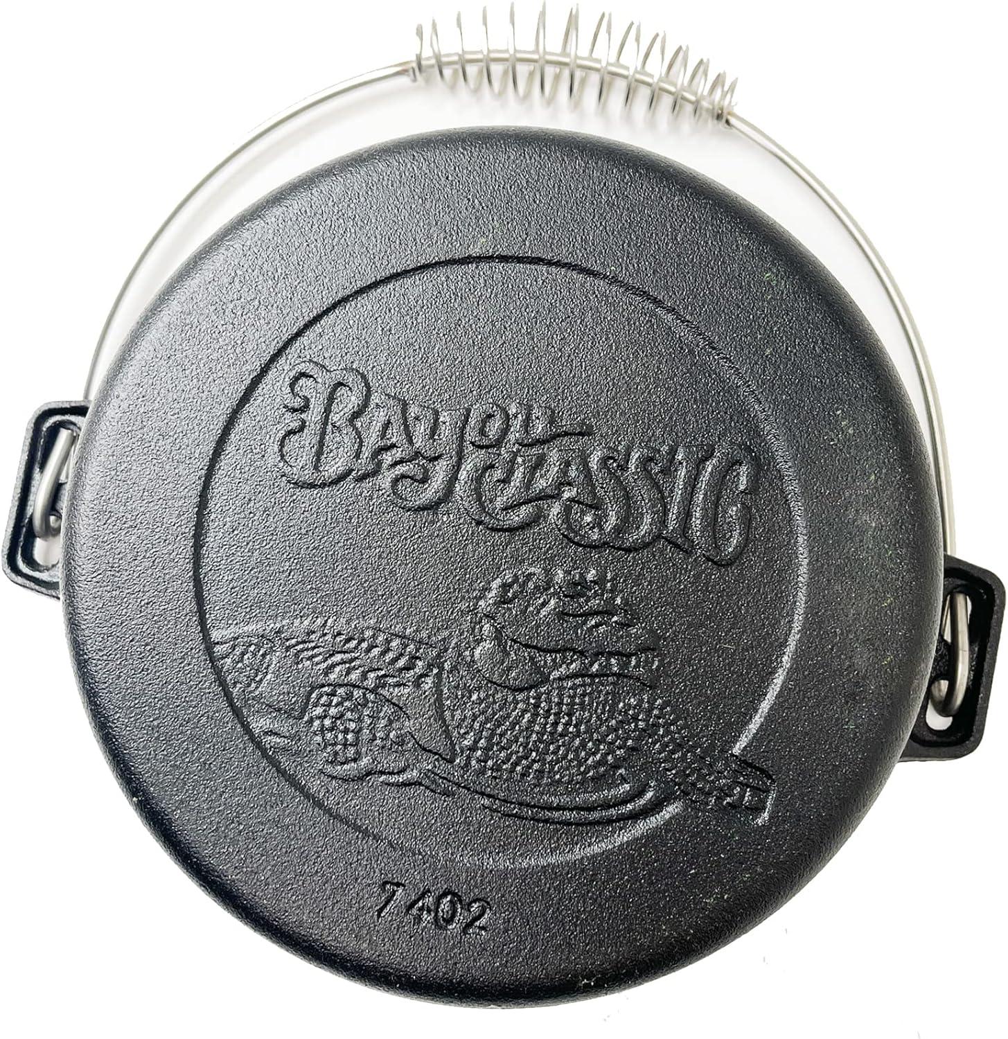 Bayou Classic Bayou Classic Non-Stick Cast Iron Round Dutch Oven