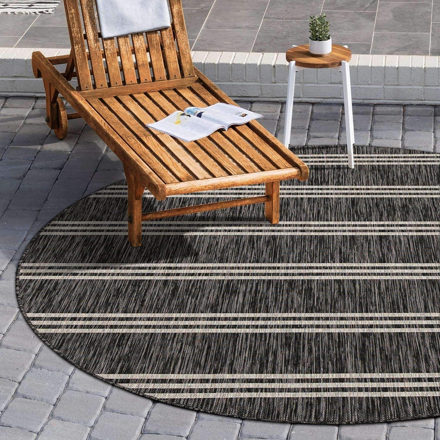 Charcoal and Gray Round Synthetic Outdoor Area Rug