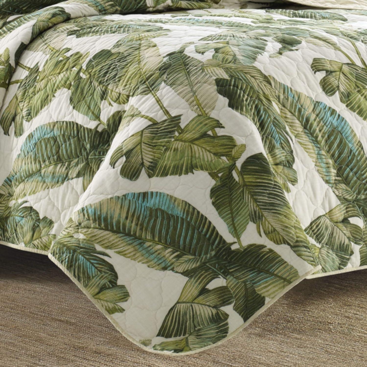 Twin White Cotton Reversible Quilt Set with Green Palm Design