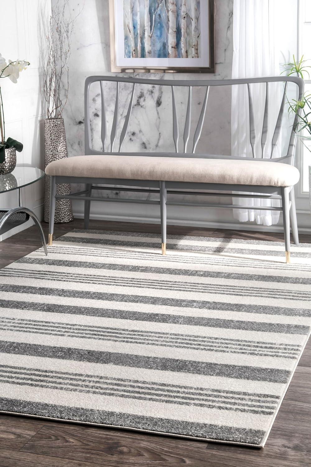 Striped Kelsi Gray Rug - nuLOOM