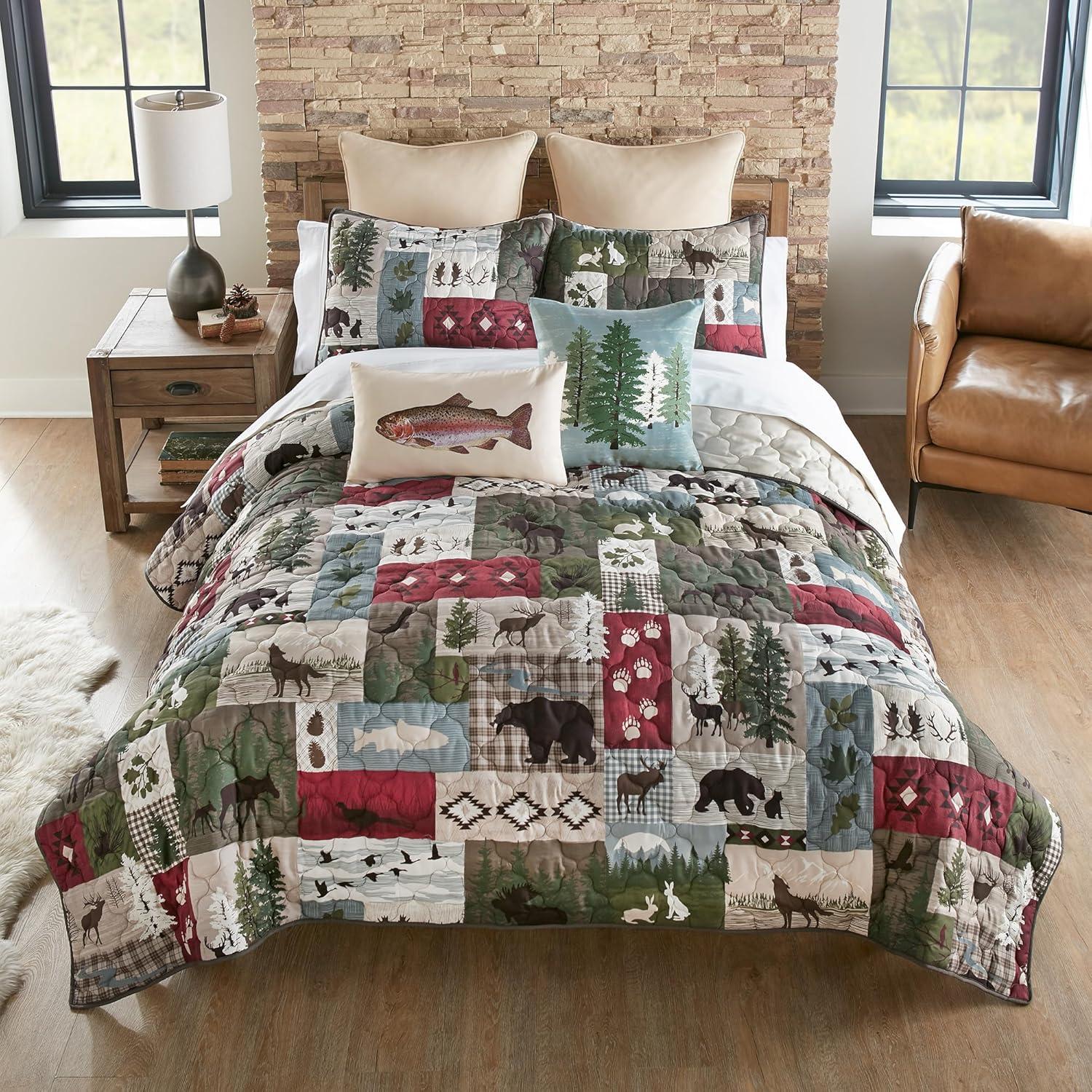 Montana Forest Quilted Quilt Set