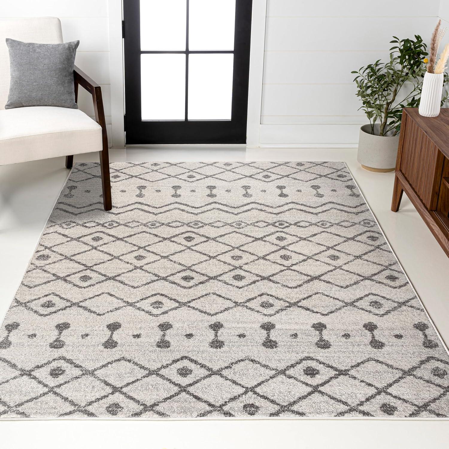 4'x6' Aksil Moroccan Beni Souk Area Rug, Cream/Gray - JONATHAN Y