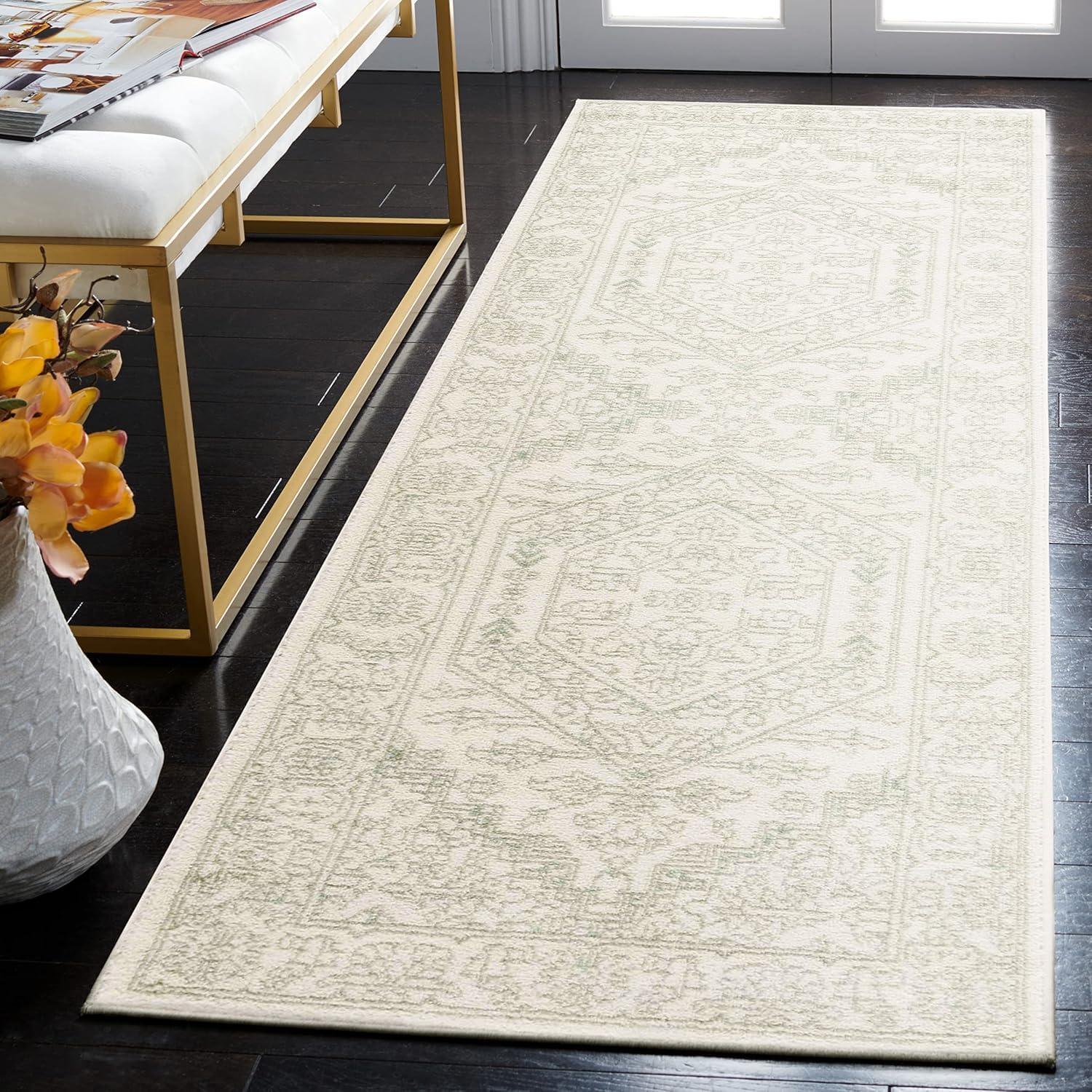 SAFAVIEH Adirondack Xavier Traditional Area Rug, Sage/Ivory, 4' x 6'