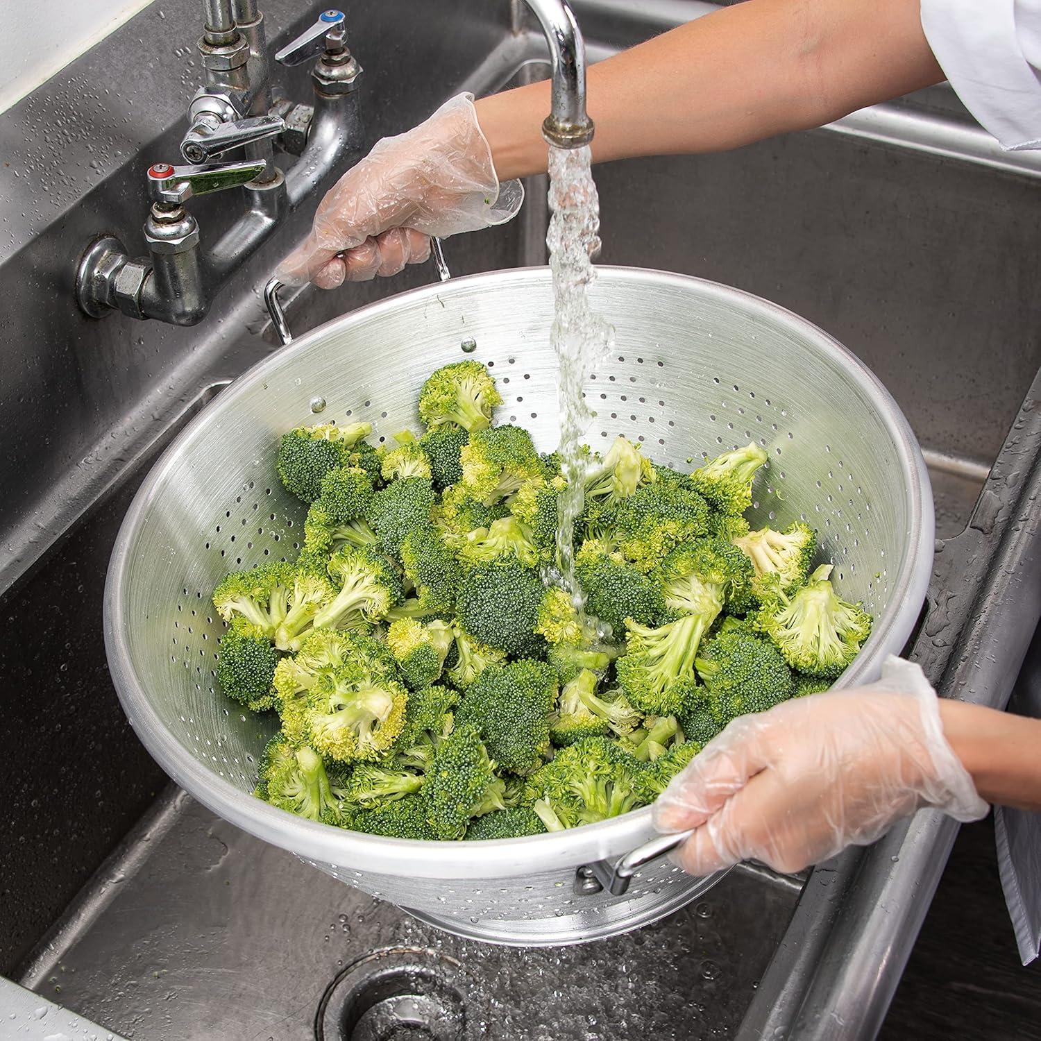 Carlisle 60280 Standard Weight 16 Qt. Aluminum Colander