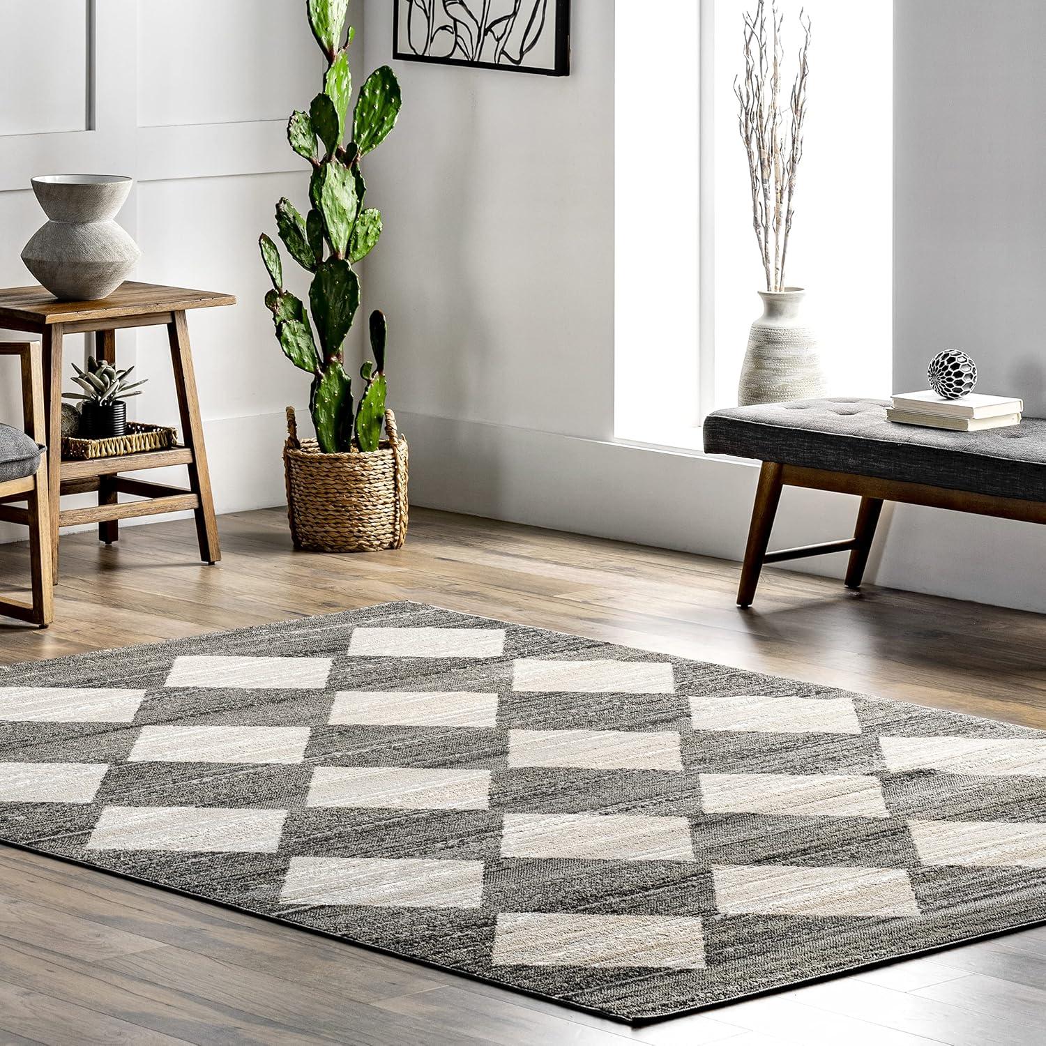 Nuloom Gianna Geometric 5x8 Indoor Area Rug for Living Room Bedroom Dining Room Kitchen, Grey/Ivory