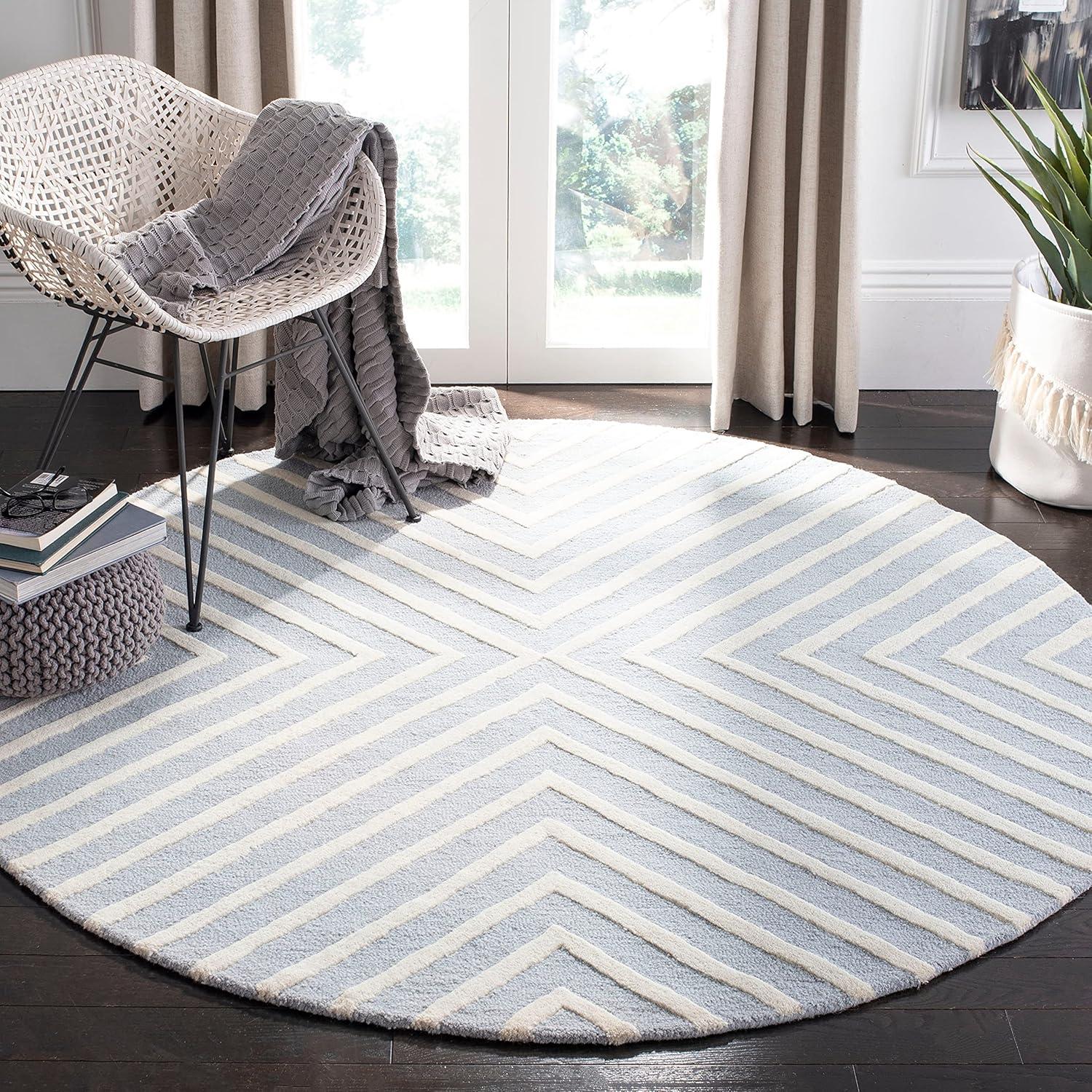 Safavieh Cambridge Moroccan 8 x 10 (ft) Tufted Wool Silver/Ivory Rectangular Indoor Geometric Area rug