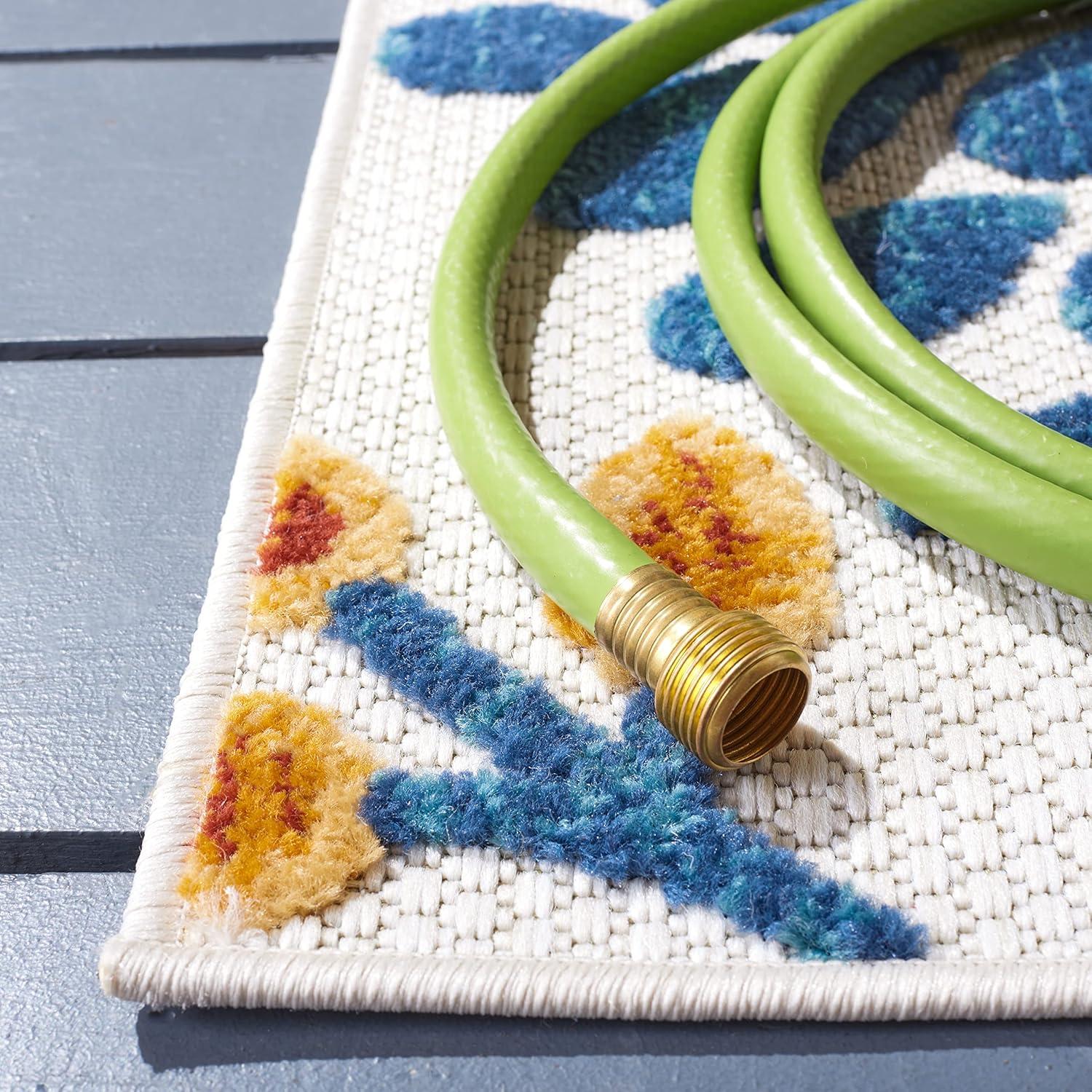 Cabana CBN832 Power Loomed Indoor/Outdoor Area Rug - Creme/Red - 5'3"x5'3" - Safavieh