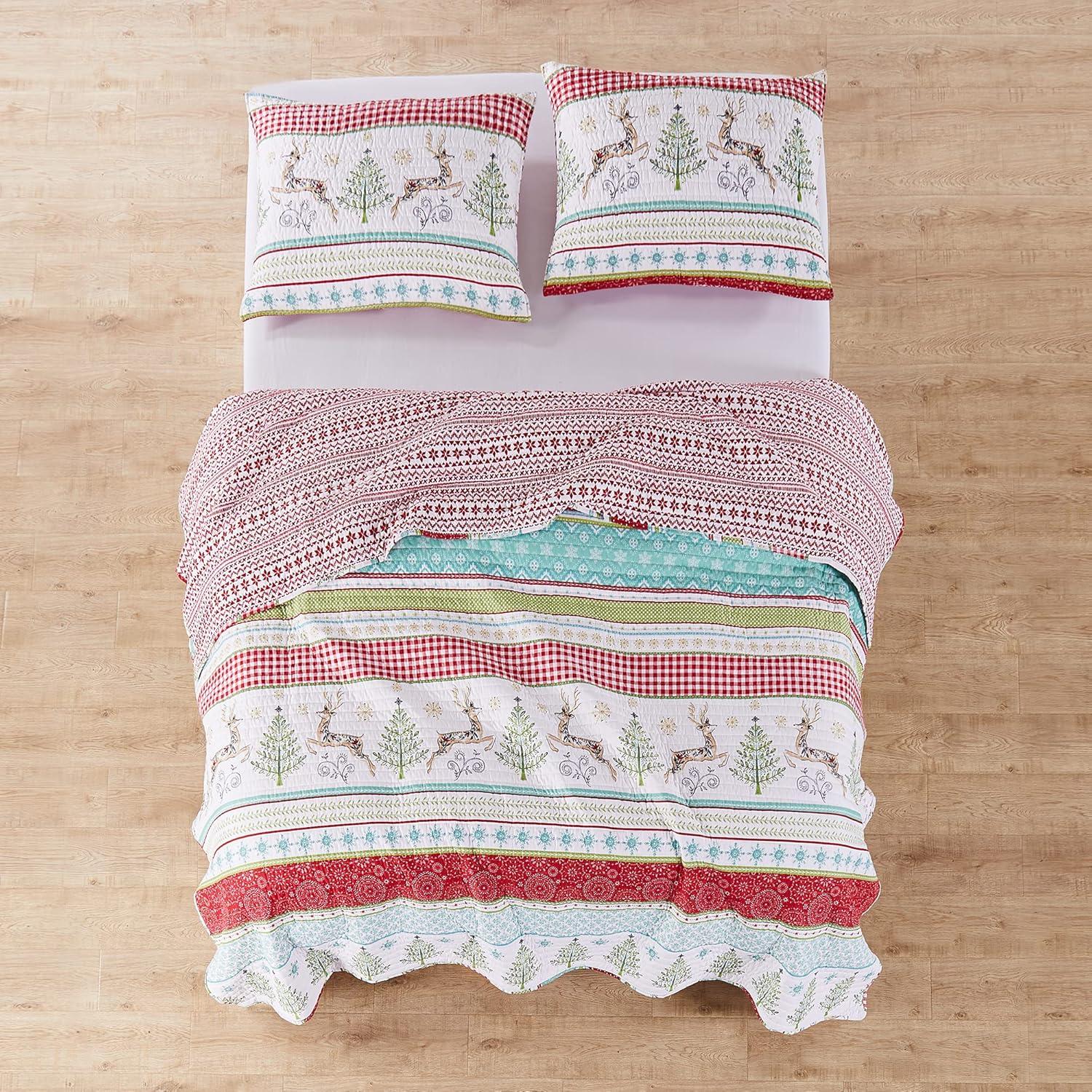 Levtex Home Merry & Bright Comet and Cupid Collection Microfiber Quilt, Twin