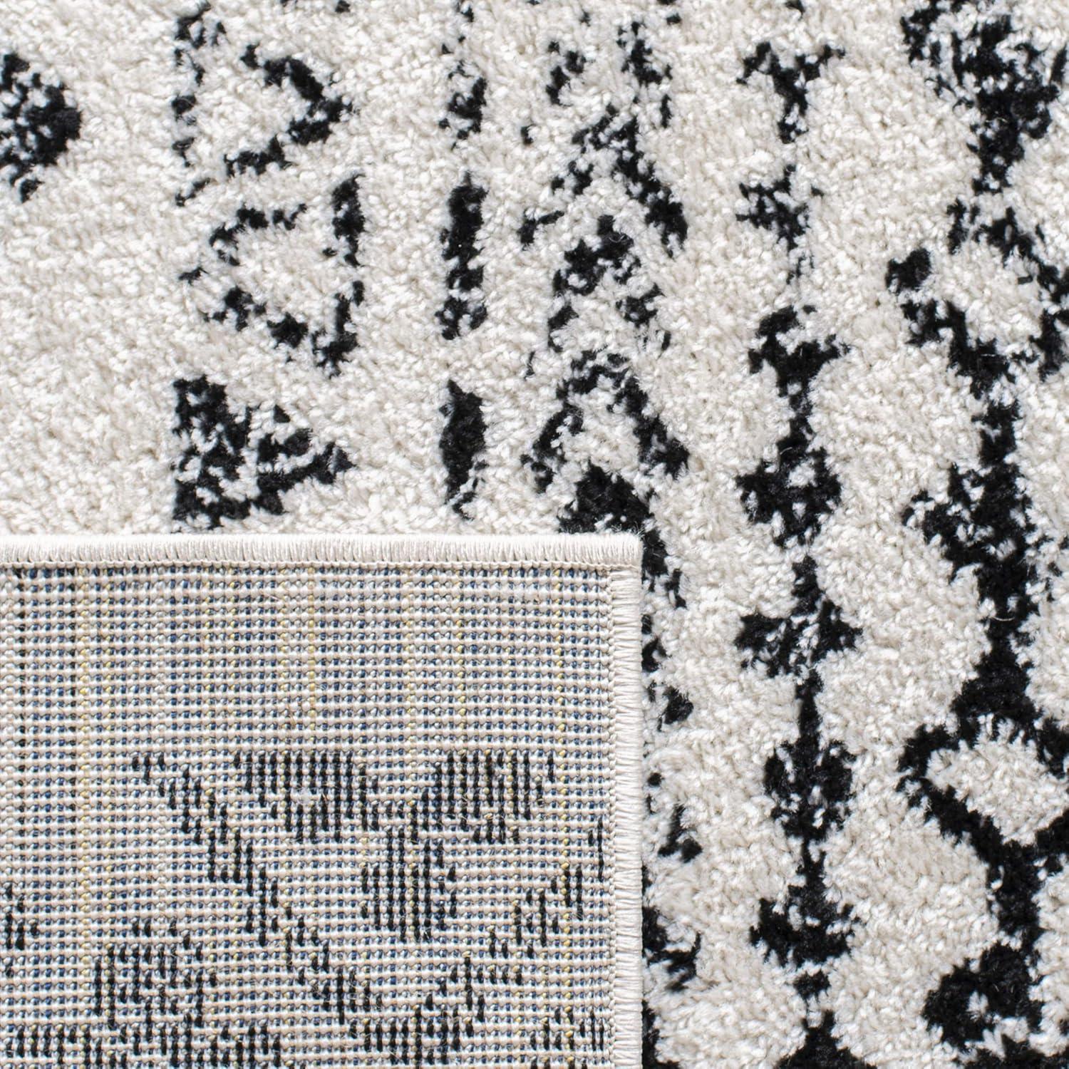 Tulum TUL268 Power Loomed Area Rug - Ivory/Black - 6'7"x6'7" - Safavieh.