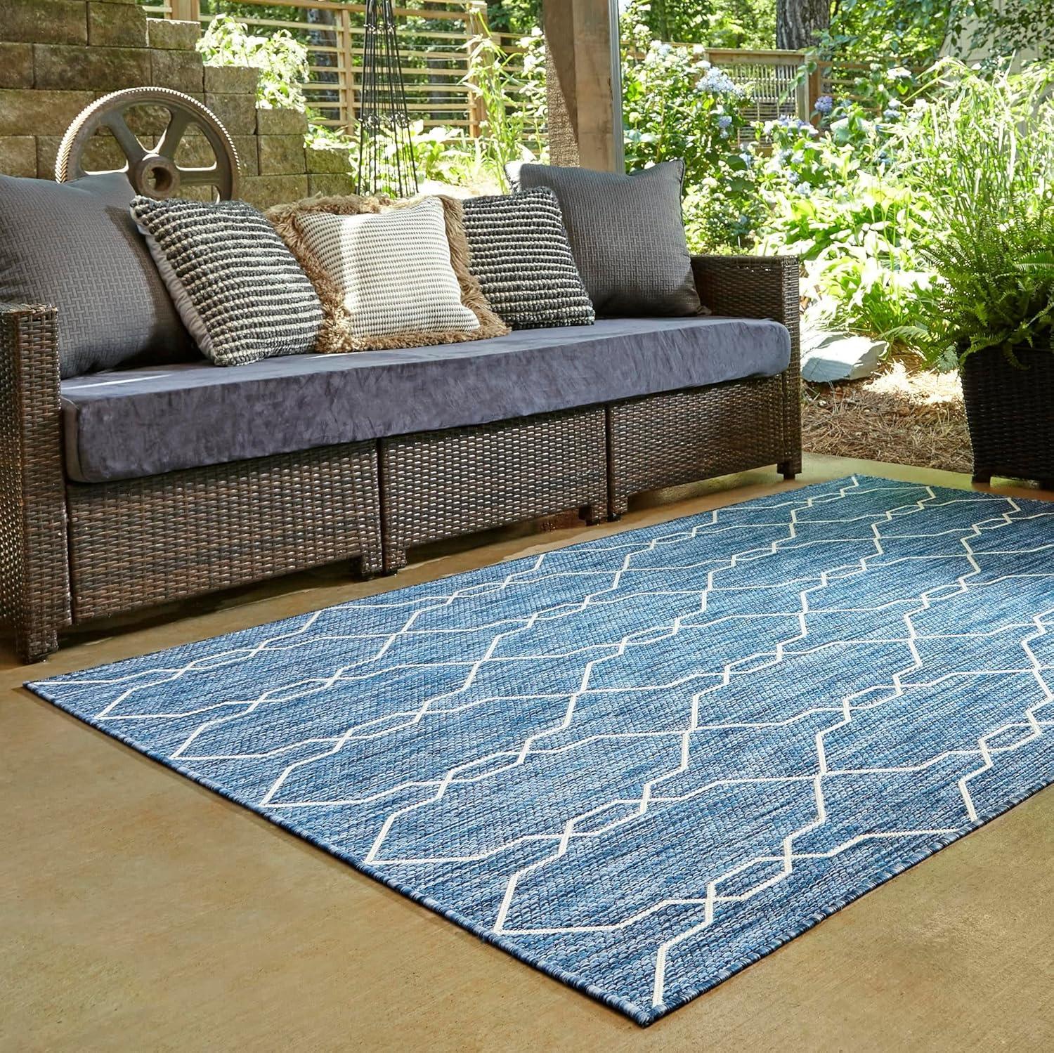Unique Loom Outdoor Trellis Area Rug