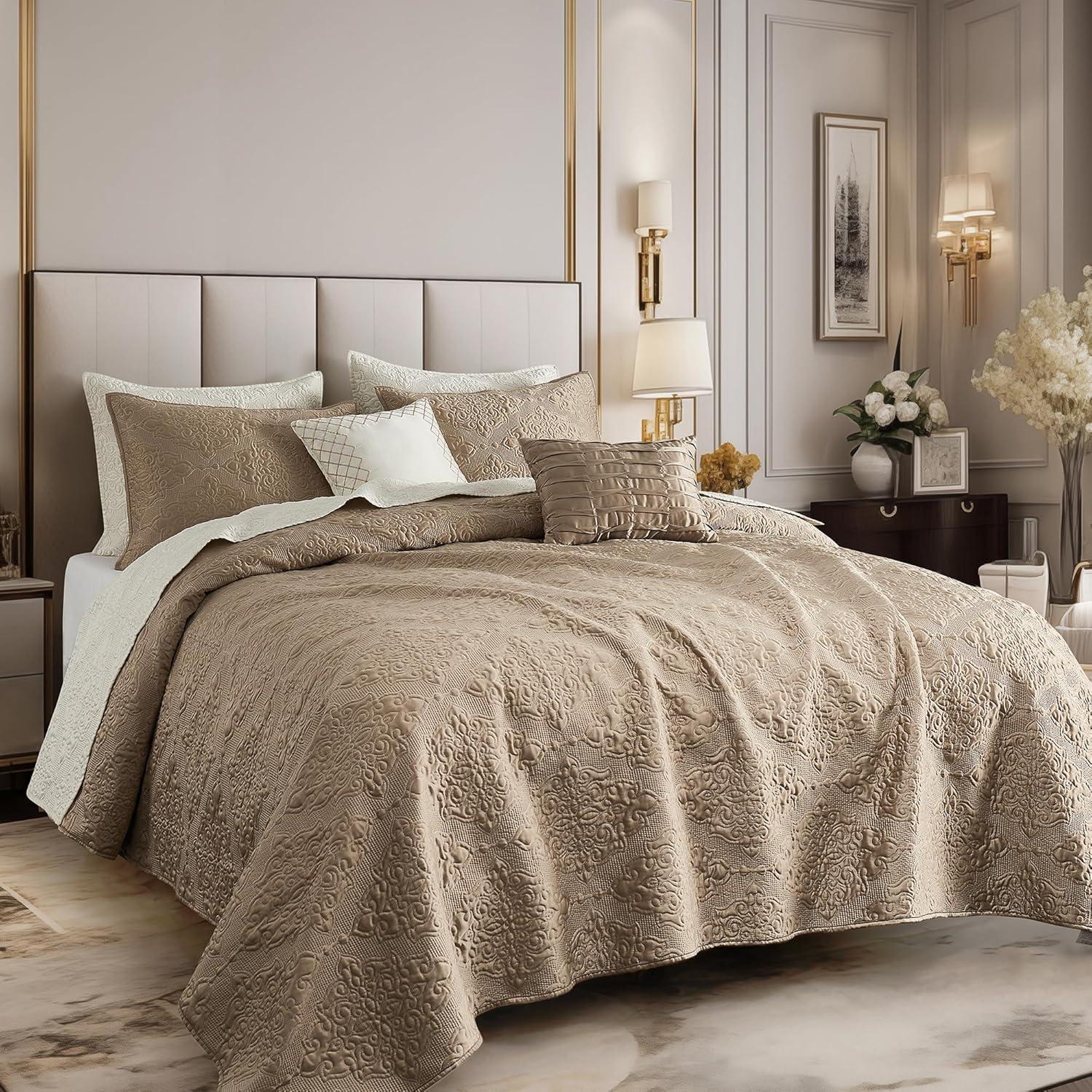 Wonderful Textile Satin Quilt Set Cooling 5-Piece Bedding Set