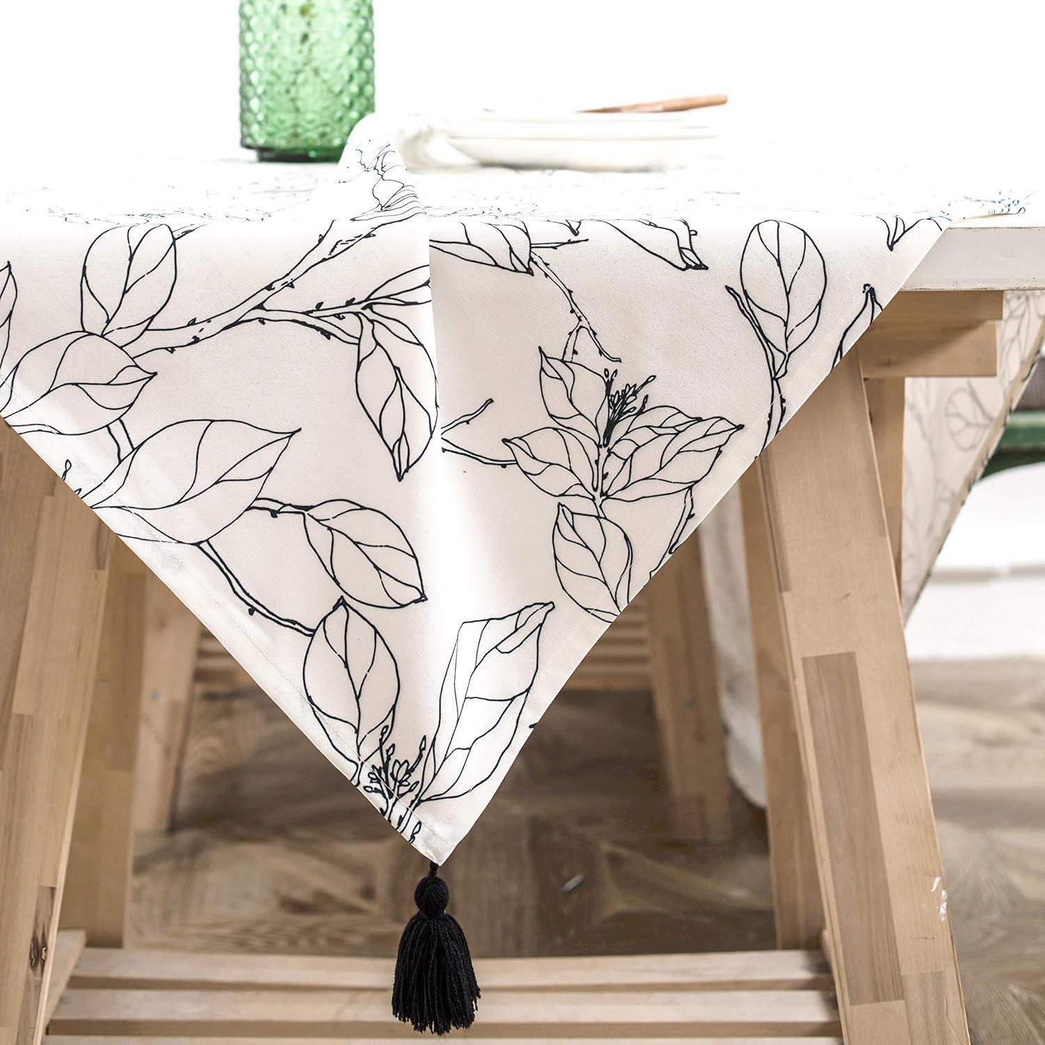 Elegant Black and White Polyester Rectangular Table Cloth with Tassels