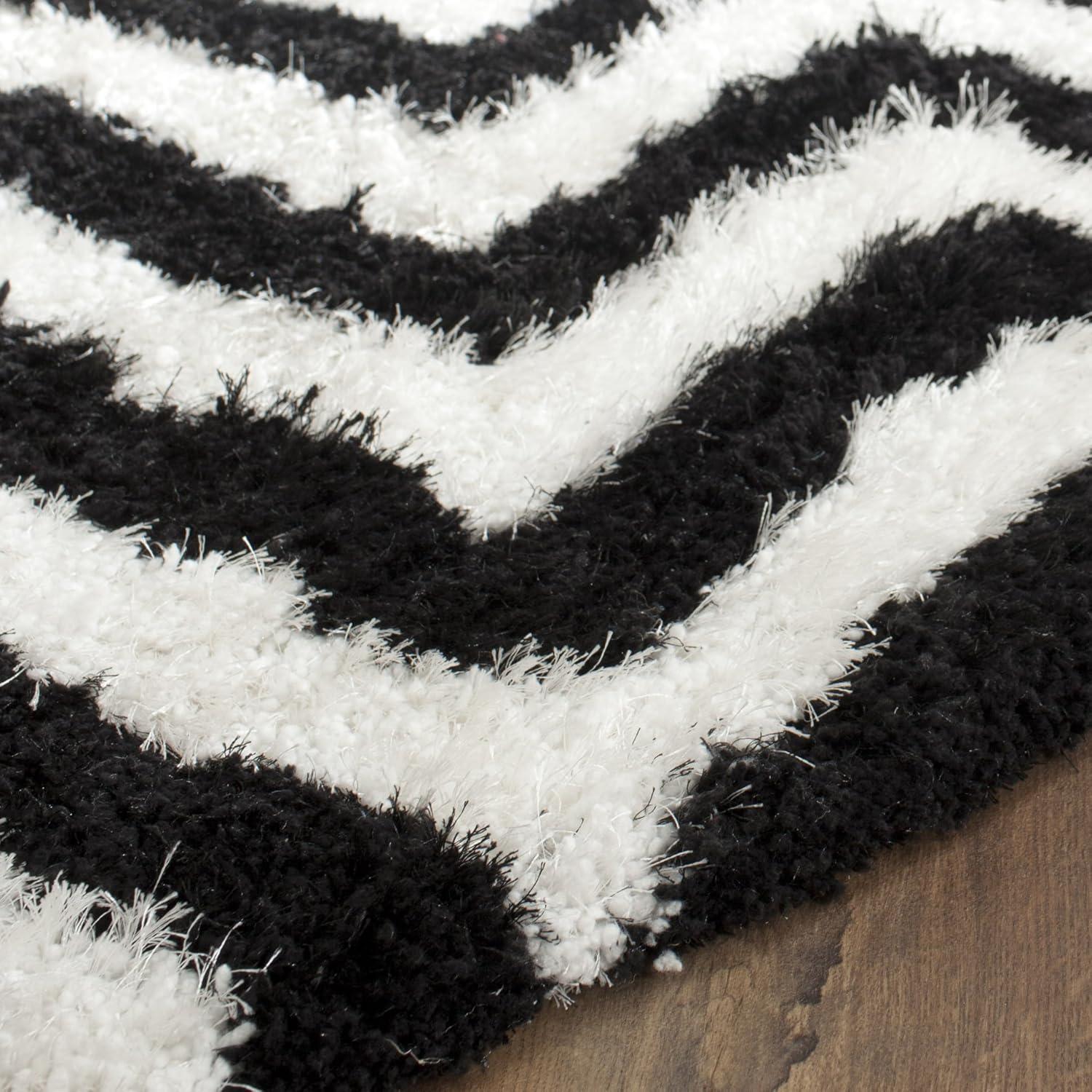 Barcelona Shag Hand Tufted Performance Chevron Rug