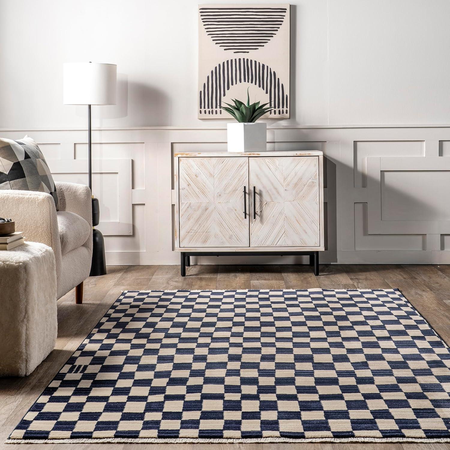 Nuloom Dominique Abstract Checkered Fringe Area Rug