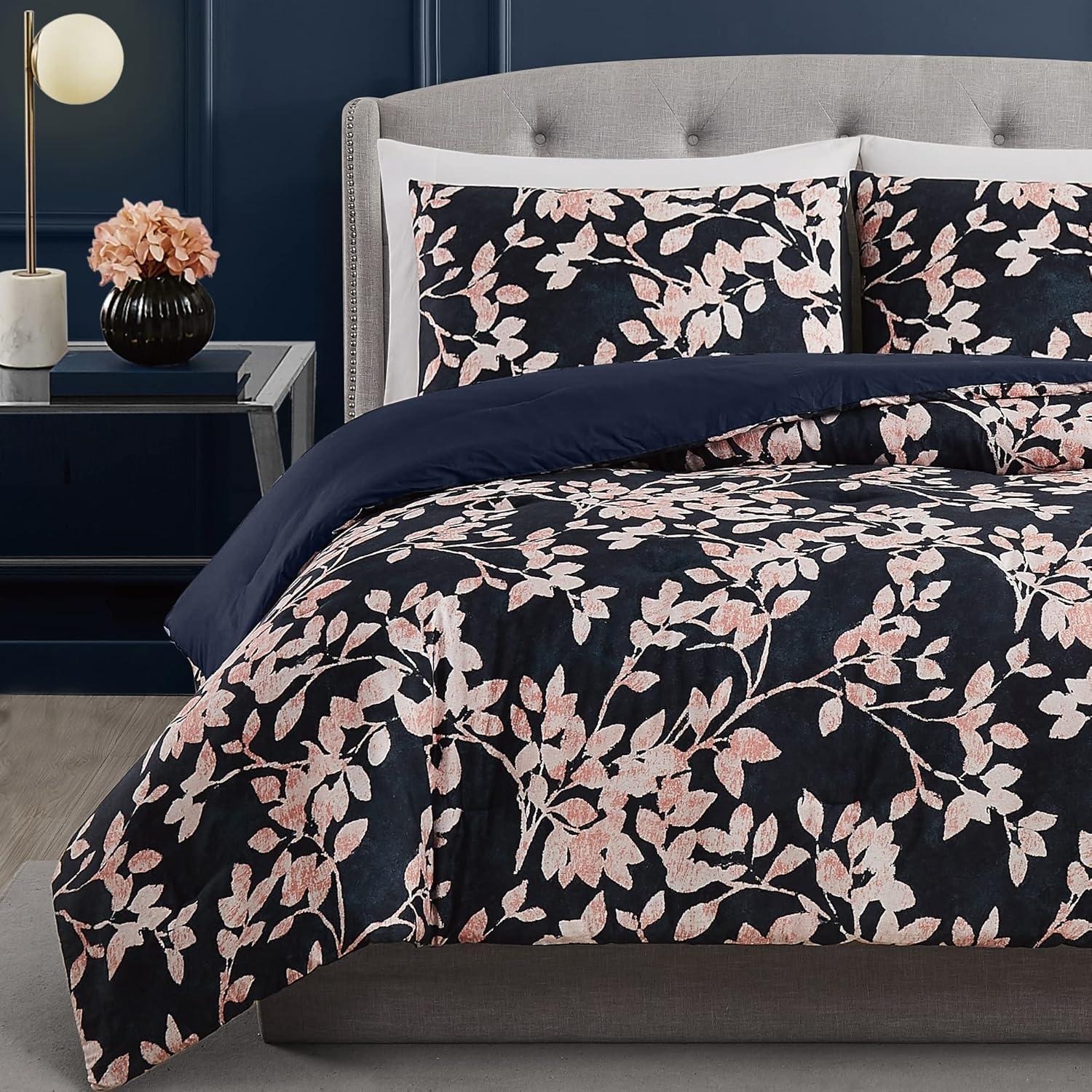 Vince Camuto Vince Camuto Lissara Comforter Set