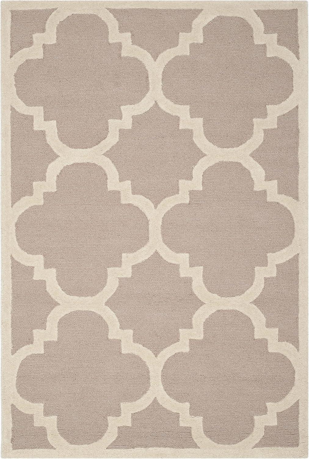 SAFAVIEH Cambridge Justine Geometric Quatrefoil Wool Area Rug, Beige/Ivory, 4' x 6'