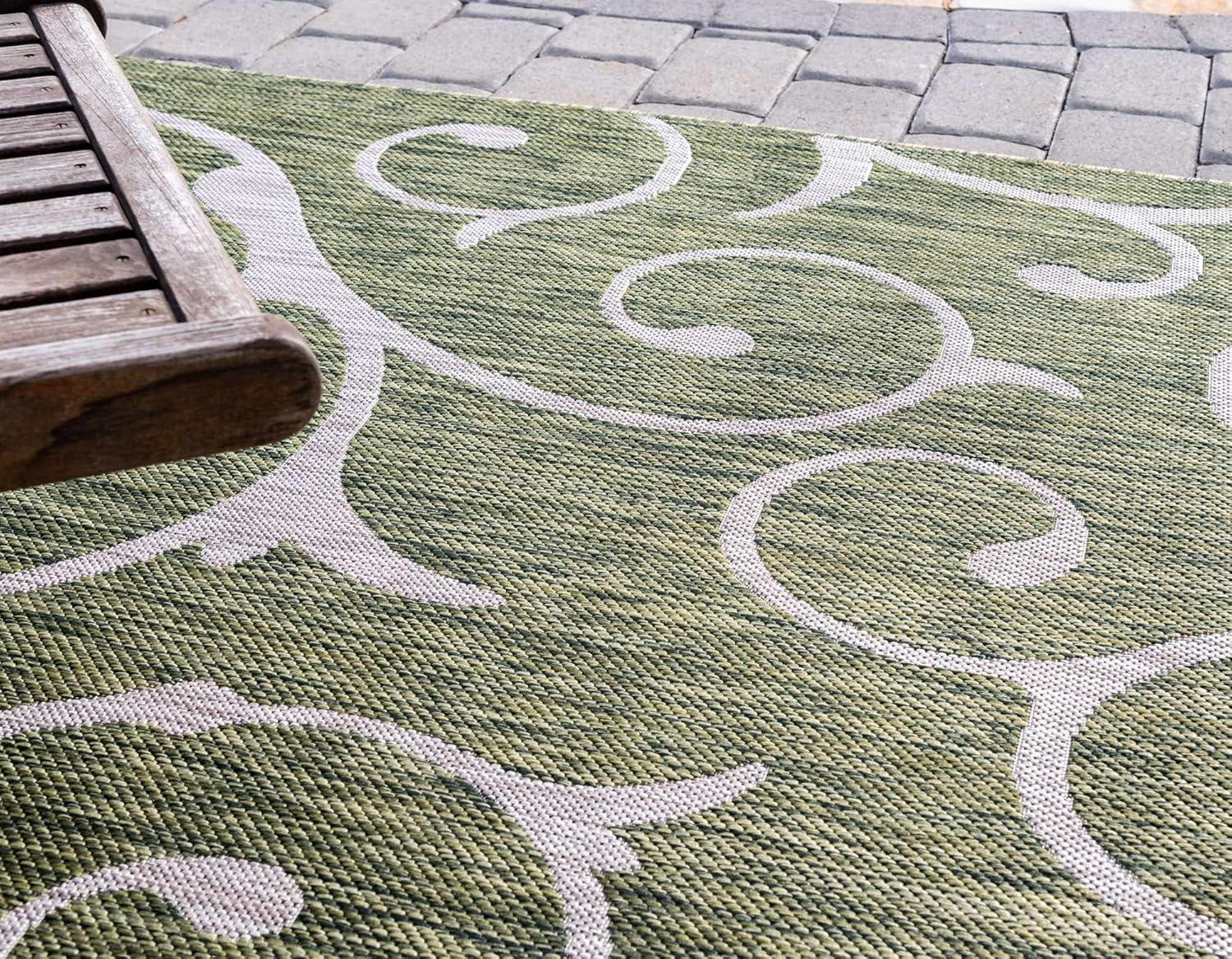 Green and Ivory Abstract Outdoor Runner Rug