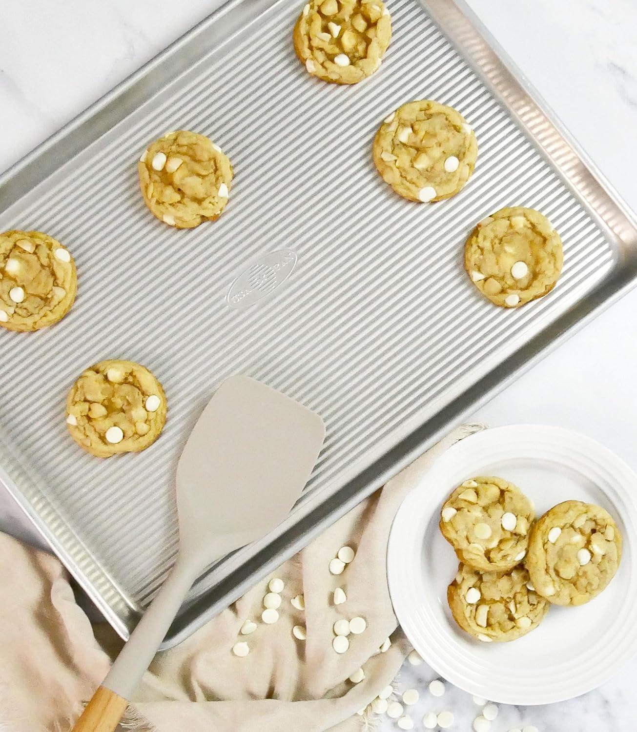 USA Pan Nonstick Quarter Sheet Pan, Set of 2