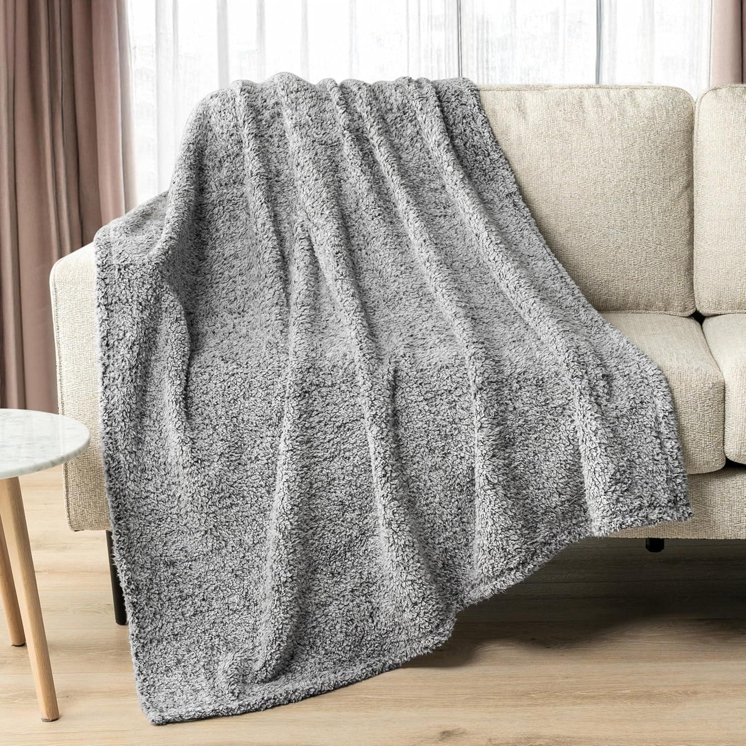 Pavilia Hand Woven Throw Blanket