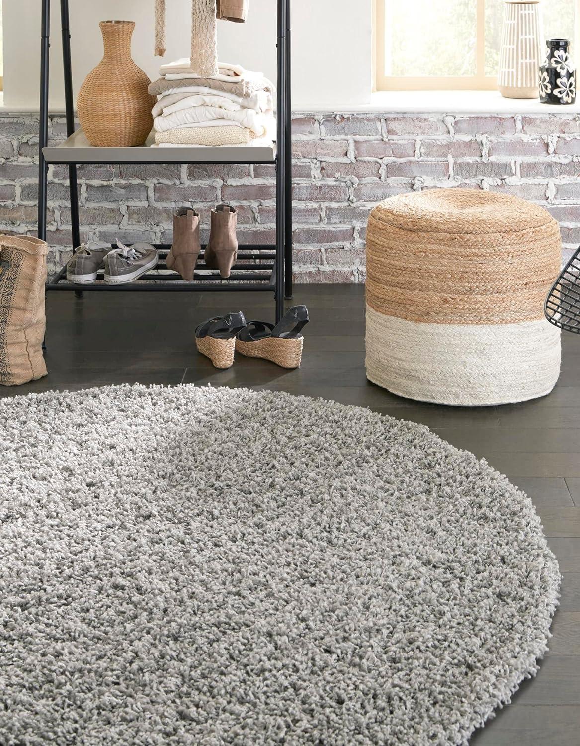 Cloud Gray Round Shag Rug, 12' 4" Synthetic