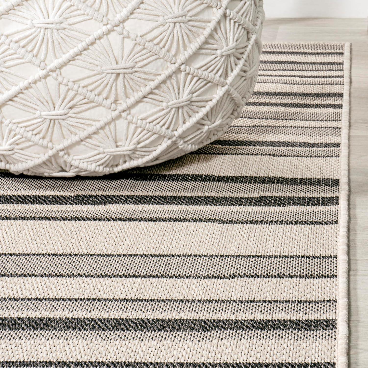 5' x 8' Castara Wavy Stripe Modern Indoor/Outdoor Area Rug, Cream/Dark Gray - JONATHAN Y