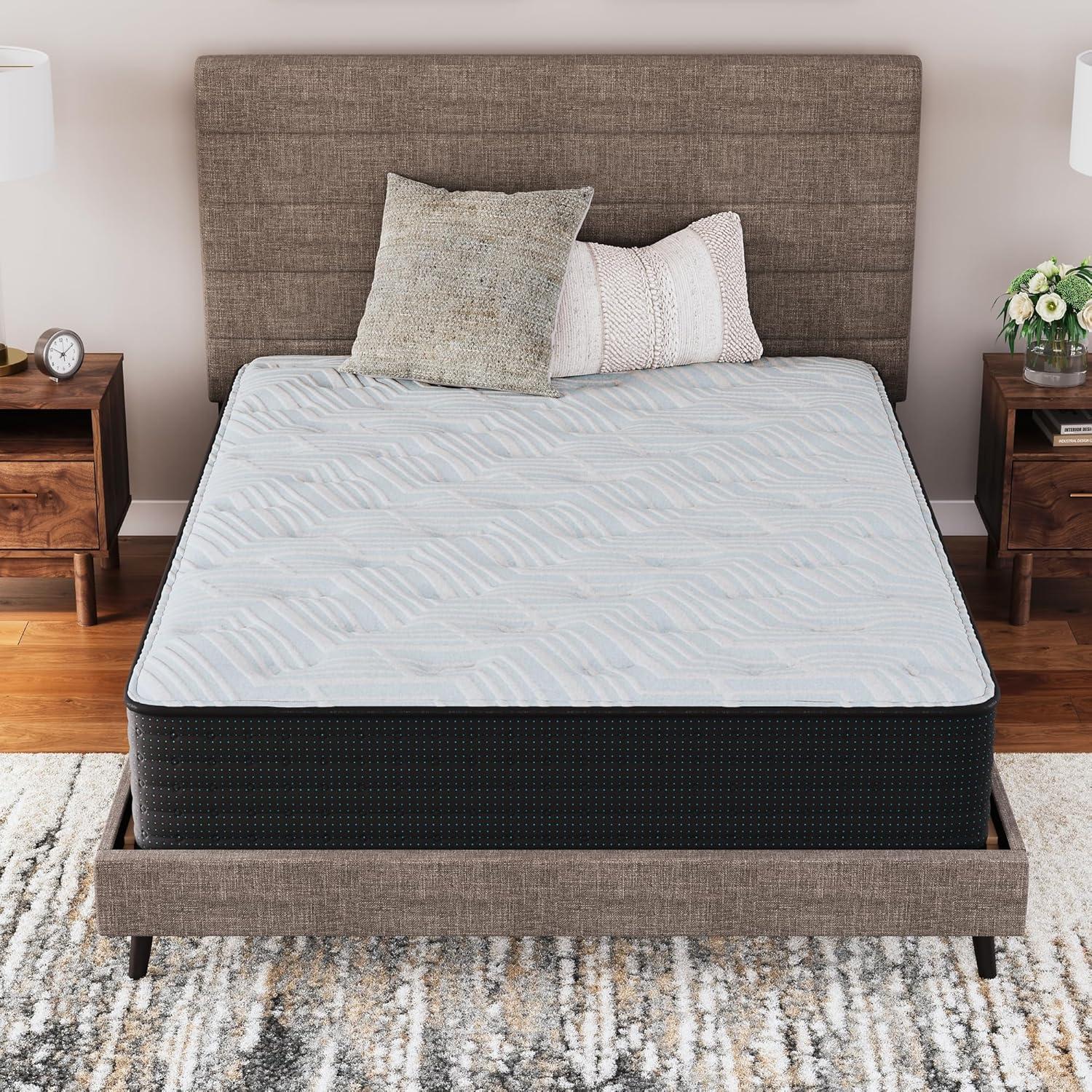 Signature Design by Ashley Palisades 14 Inch Plush Hybrid Mattress with Quick Response Memory Foam