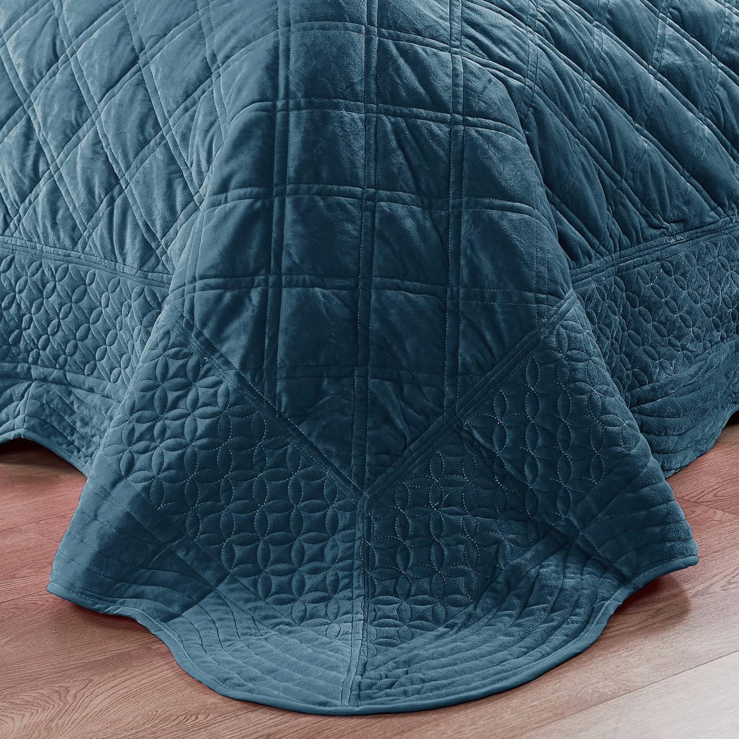 Home Soft Things 4 Piece Supersoft Microplush Quilt Set