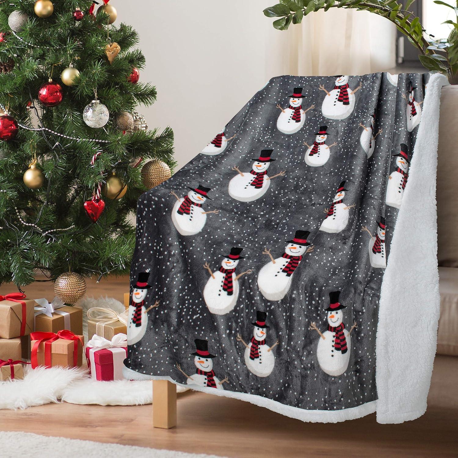 Tirrinia Christmas Fleece Throw Blanket 50" x 60" Snow Man Pattern, Super Soft Fluffy Decorative Blanket for Bed Couch Holidays