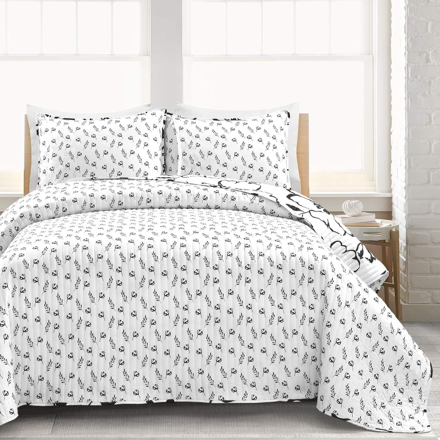 King Black and White Reversible Microfiber Quilt Set
