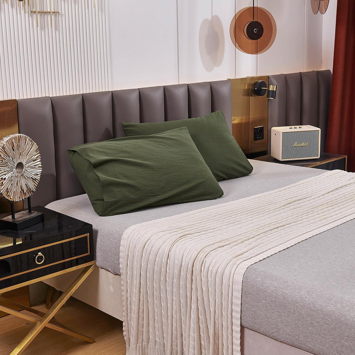 Queen Size Pillow Cases Set of 2 - White Queen Pillowcase 2 Pack with Envelope Closure, Soft Brushed Microfiber Bed Pillow Case Cover, 20x30 inches White Queen (20" x 30")