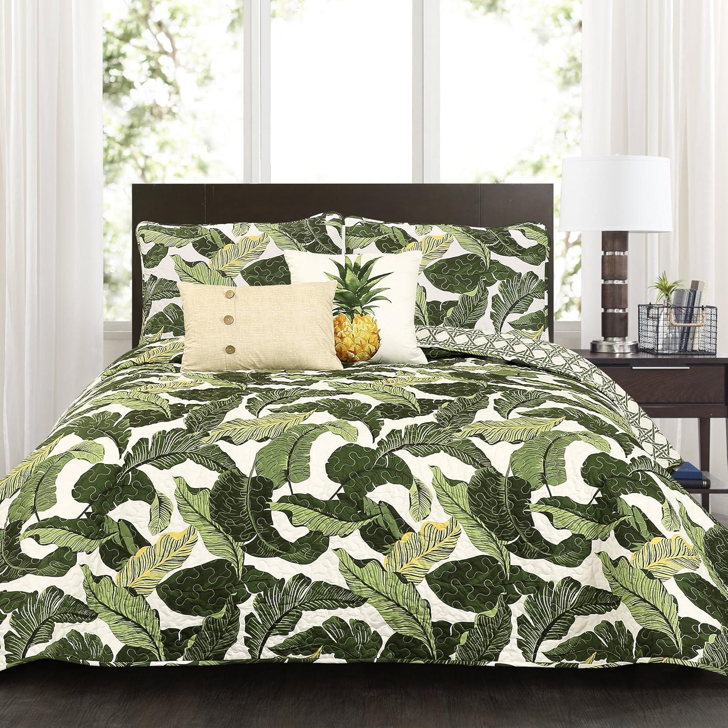 King White and Green Microfiber Reversible Quilt Set