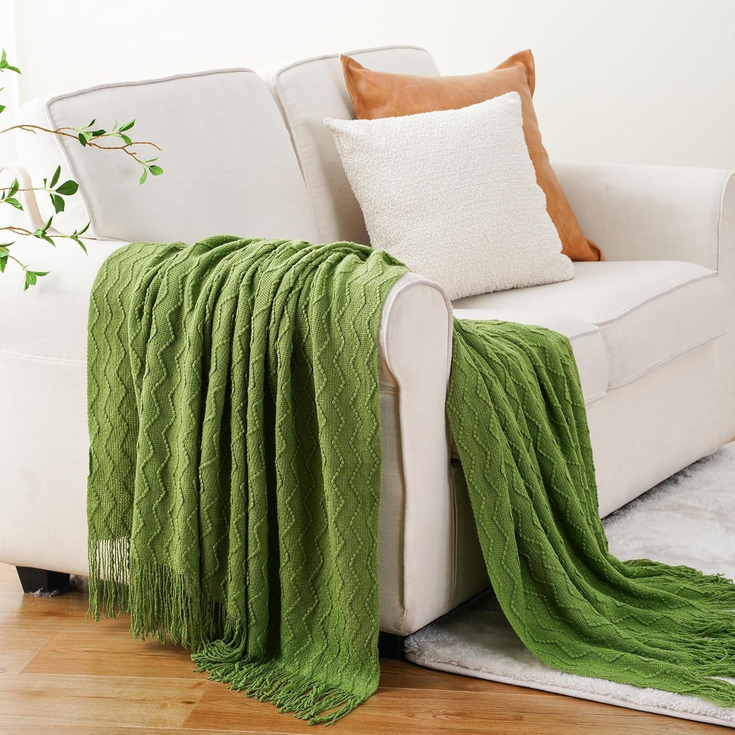 Battilo Green Throw Blanket for Couch, Textured Soft Green Blanket Throw,Dorm Essentials,50"x60"