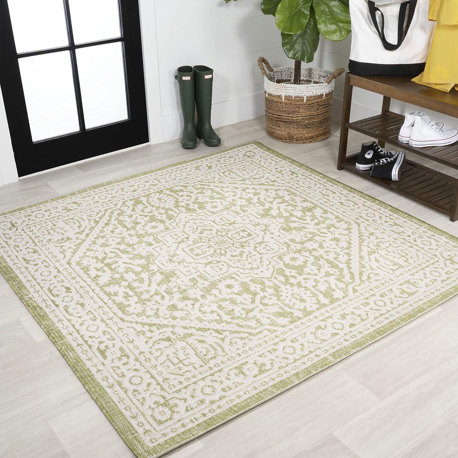 Sinjuri Medallion Textured Weave Indoor/Outdoor Area Rug - JONATHAN Y