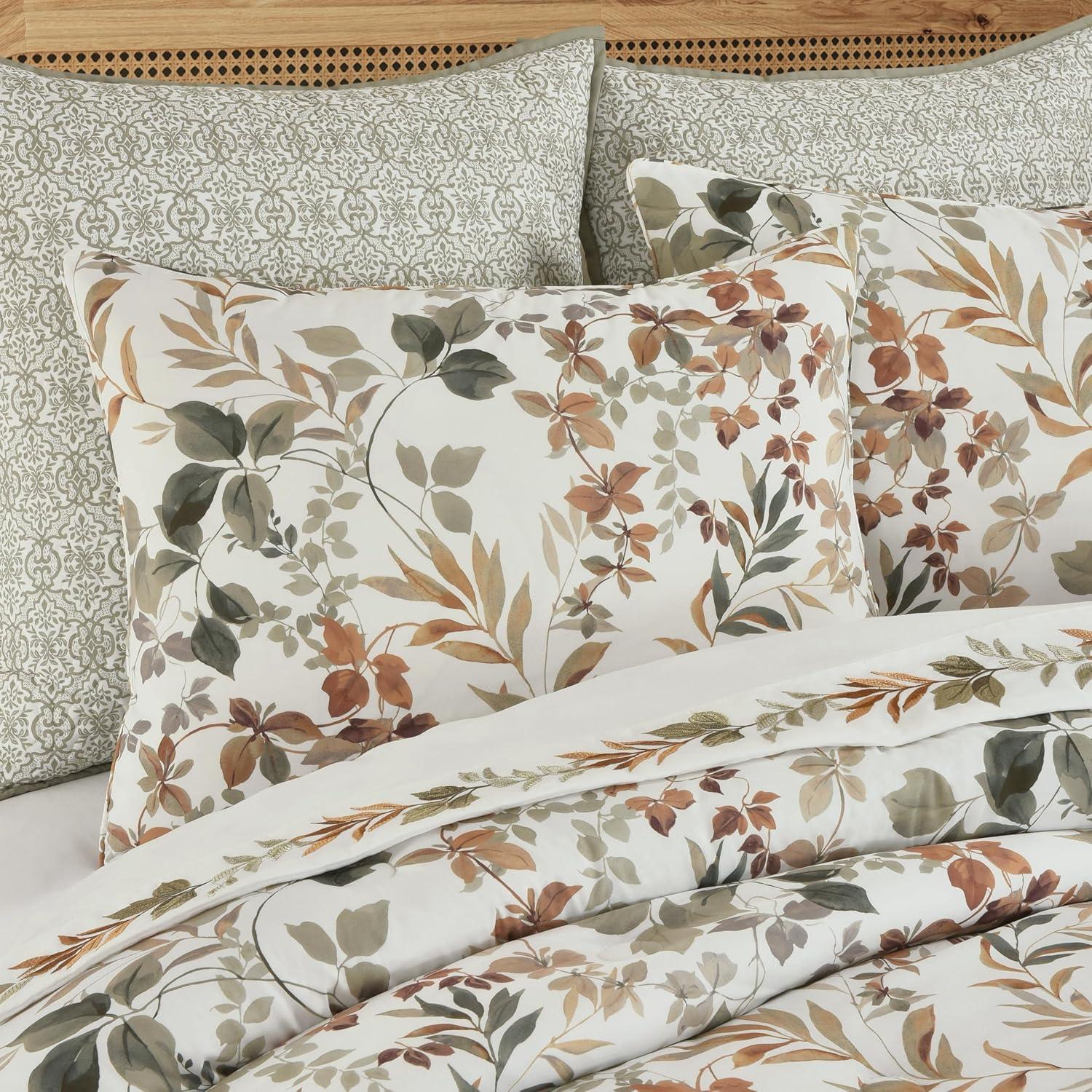 Royal Court Evergreen Comforter Set