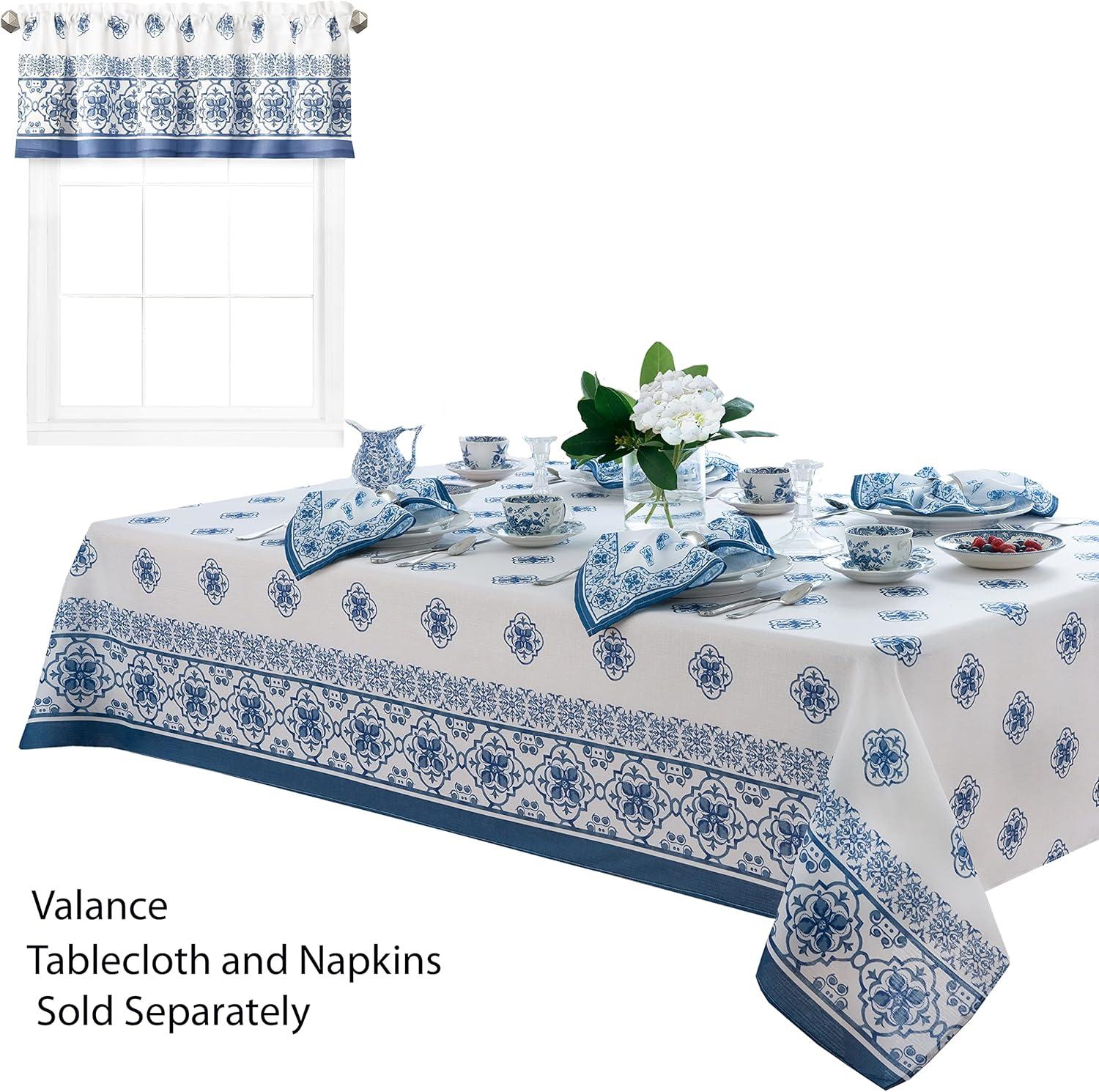 Mykonos Blue and White Rectangular Fabric Placemats, Set of 4