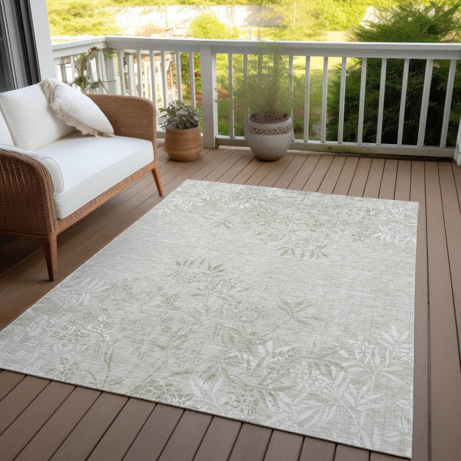 Beige Floral 10' x 14' Machine-Washable Indoor/Outdoor Area Rug