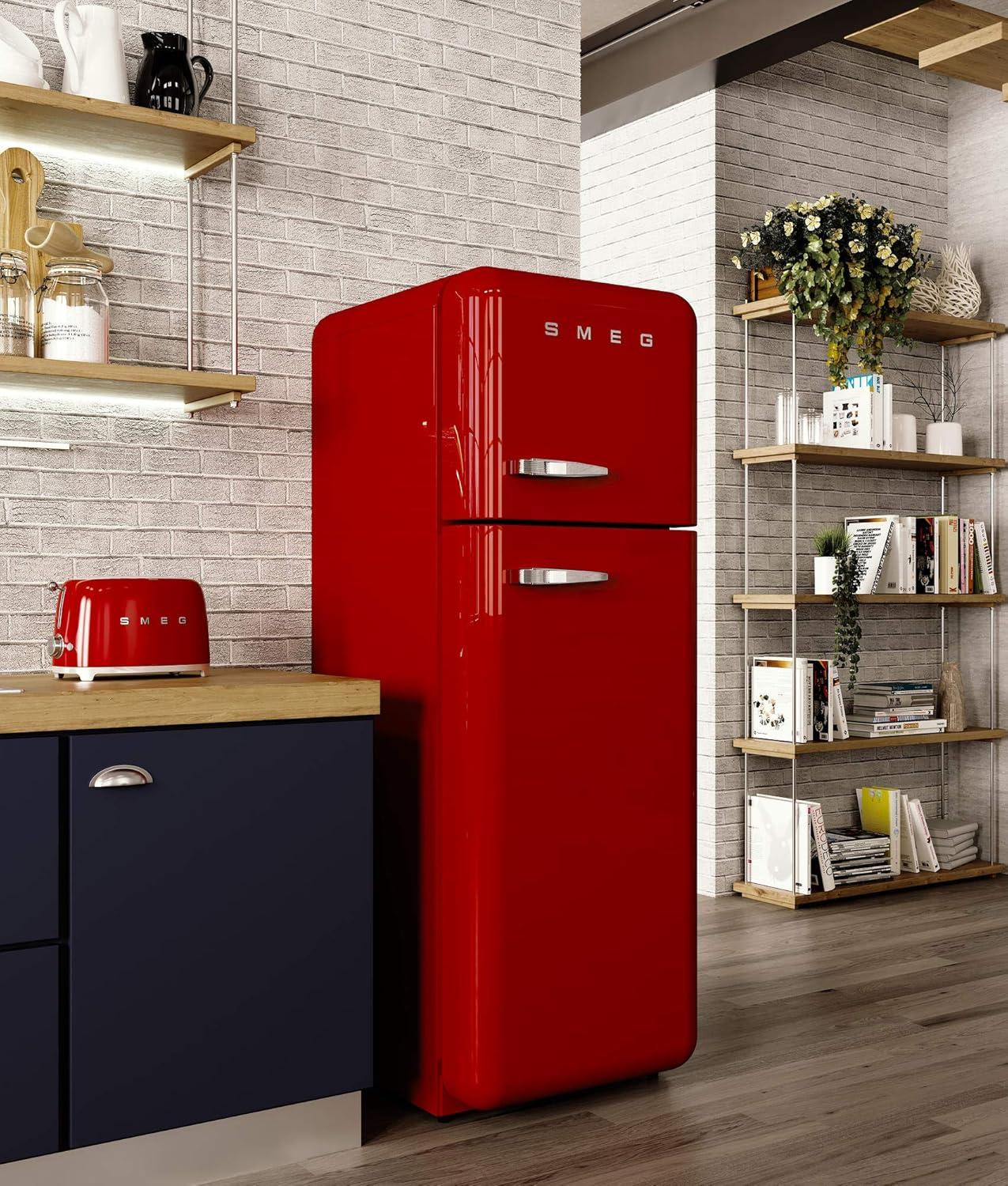 SMEG Red 2-Slice Retro Toaster