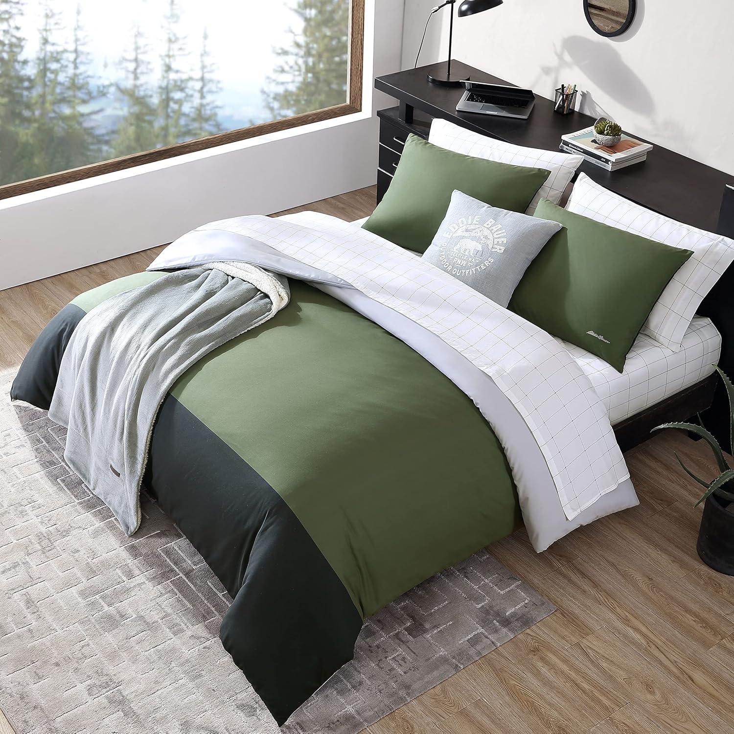 Eddie Bauer Skyline Stripe Reversible Green Duvet Cover Set