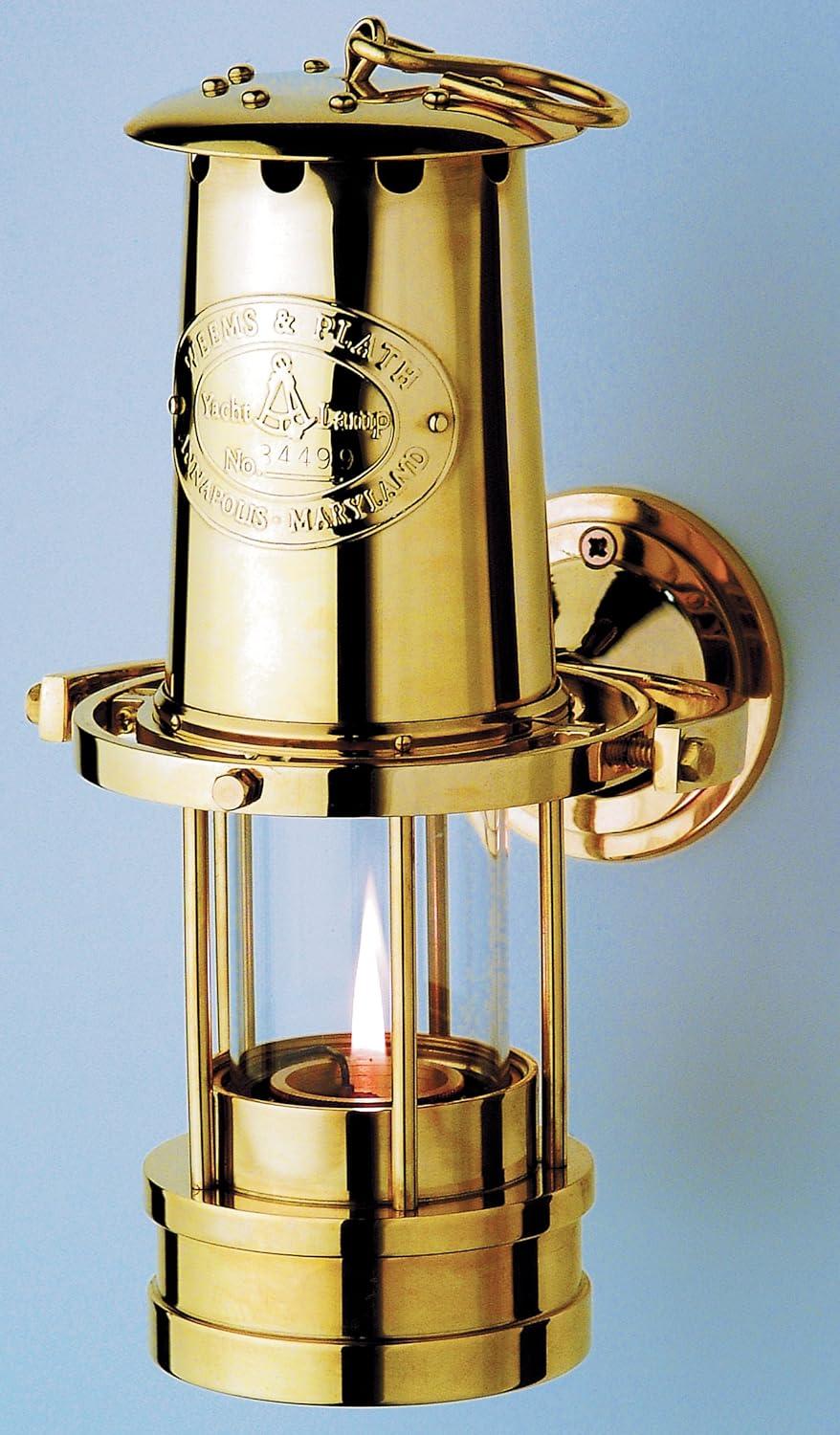 Weems & Plath Yacht Oil Lamp (Brass)