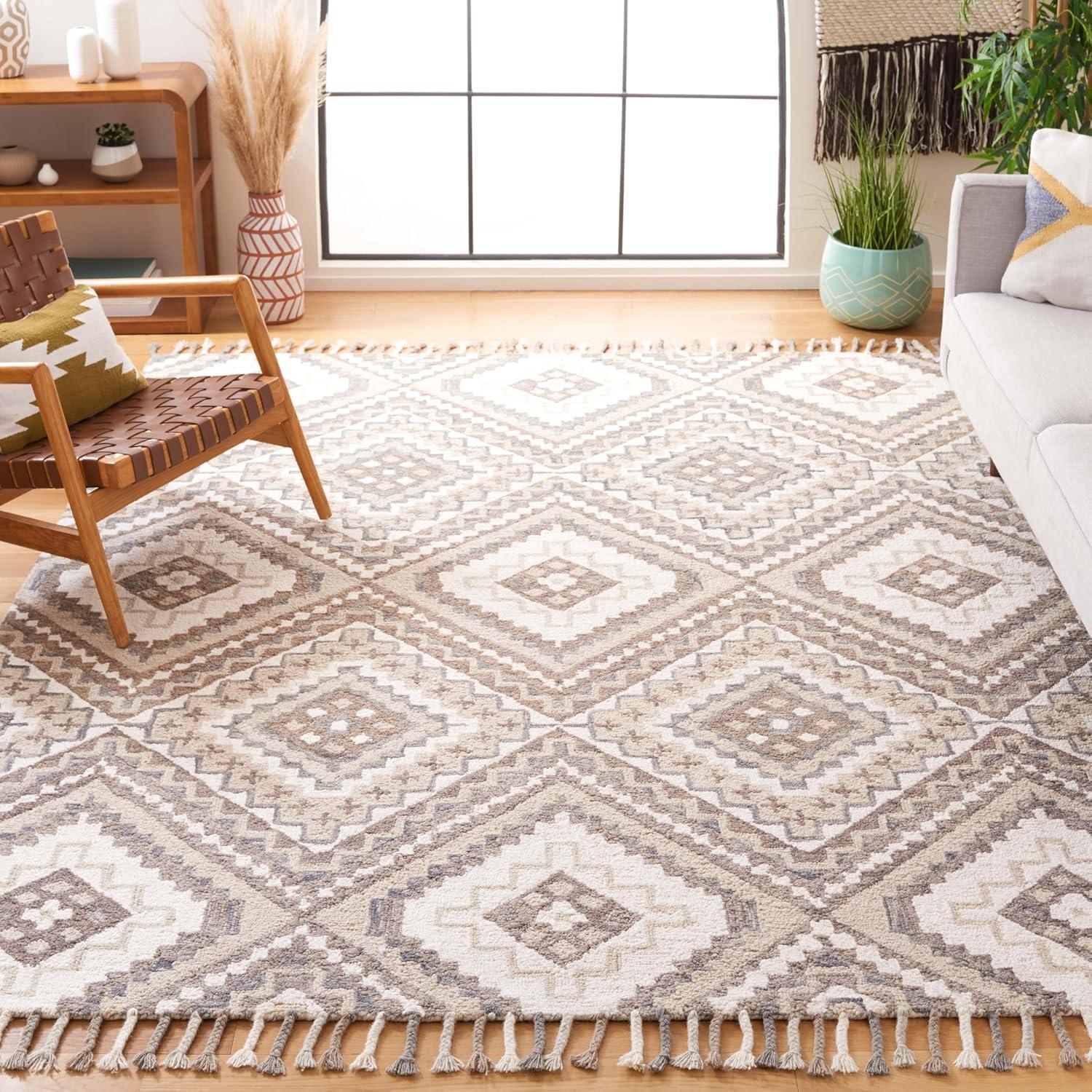 SAFAVIEH Aspen Caymen Geometric Fringe Wool Area Rug, Taupe/Ivory, 9' x 12'