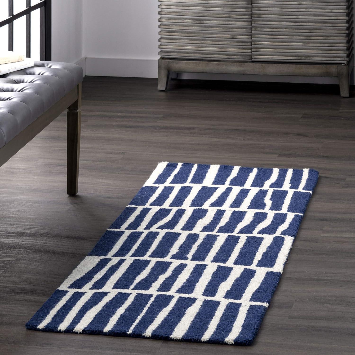 Nuloom Hand Tufted Lemuel Indoor Area Rug