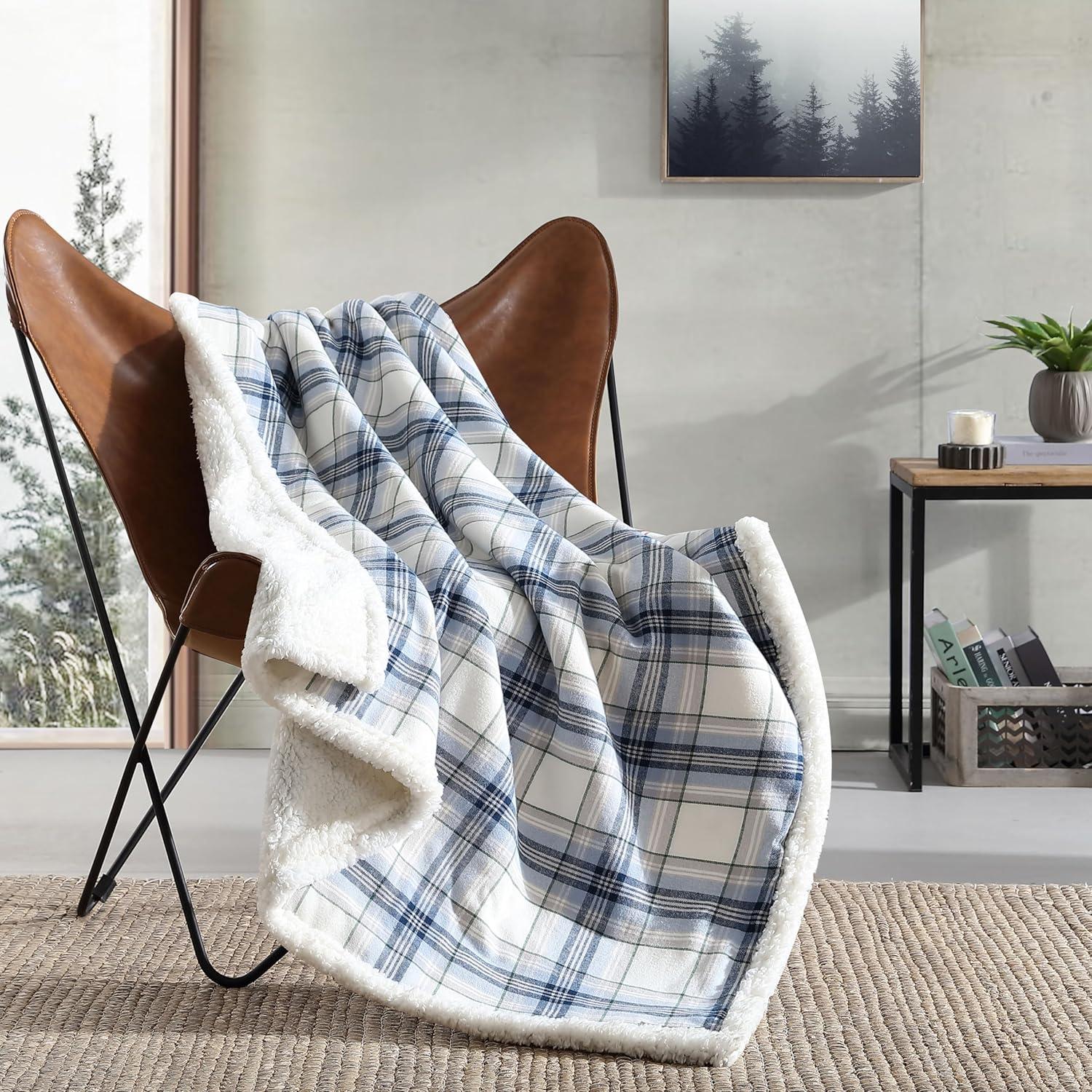 Eddie Bauer Eddie Bauer Printed Flannel/Sherpa Throw Blankets