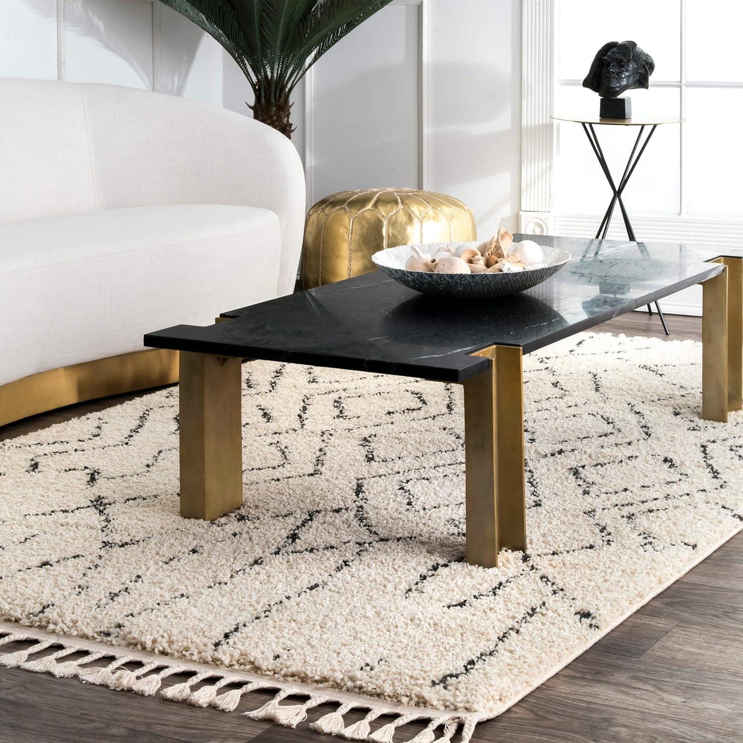 Nuloom Erin Moroccan Diamond Tassel Indoor Area Rug