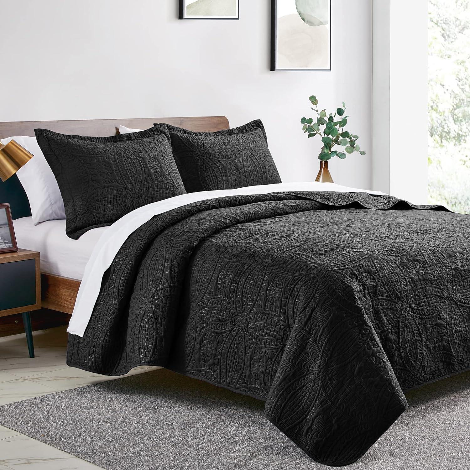 Black Twin Microfiber Quilt Set with Coin Pattern